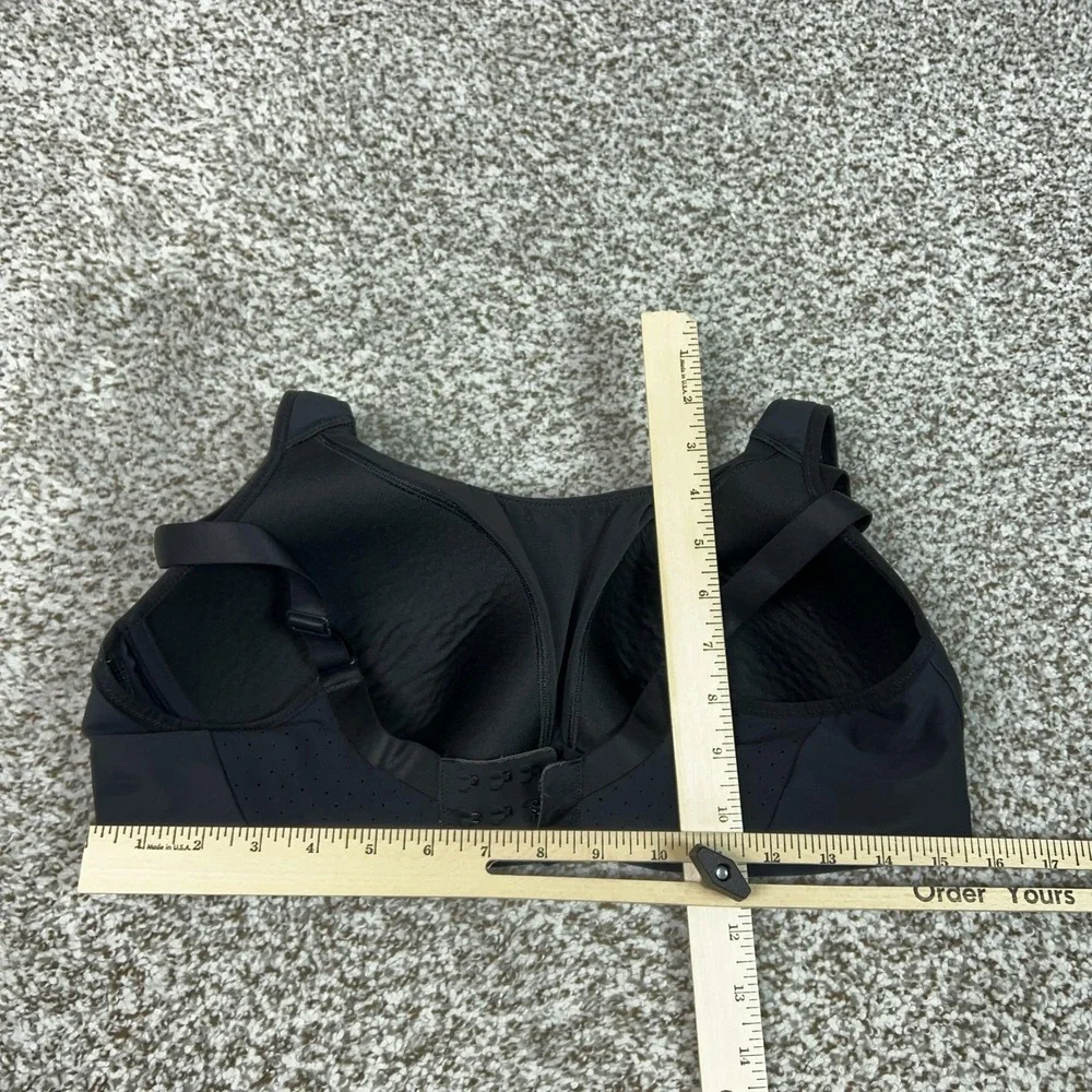 Lululemon Sports Bra Womens 32 Black Support Adjustable Hook Back‎ Workout Gym